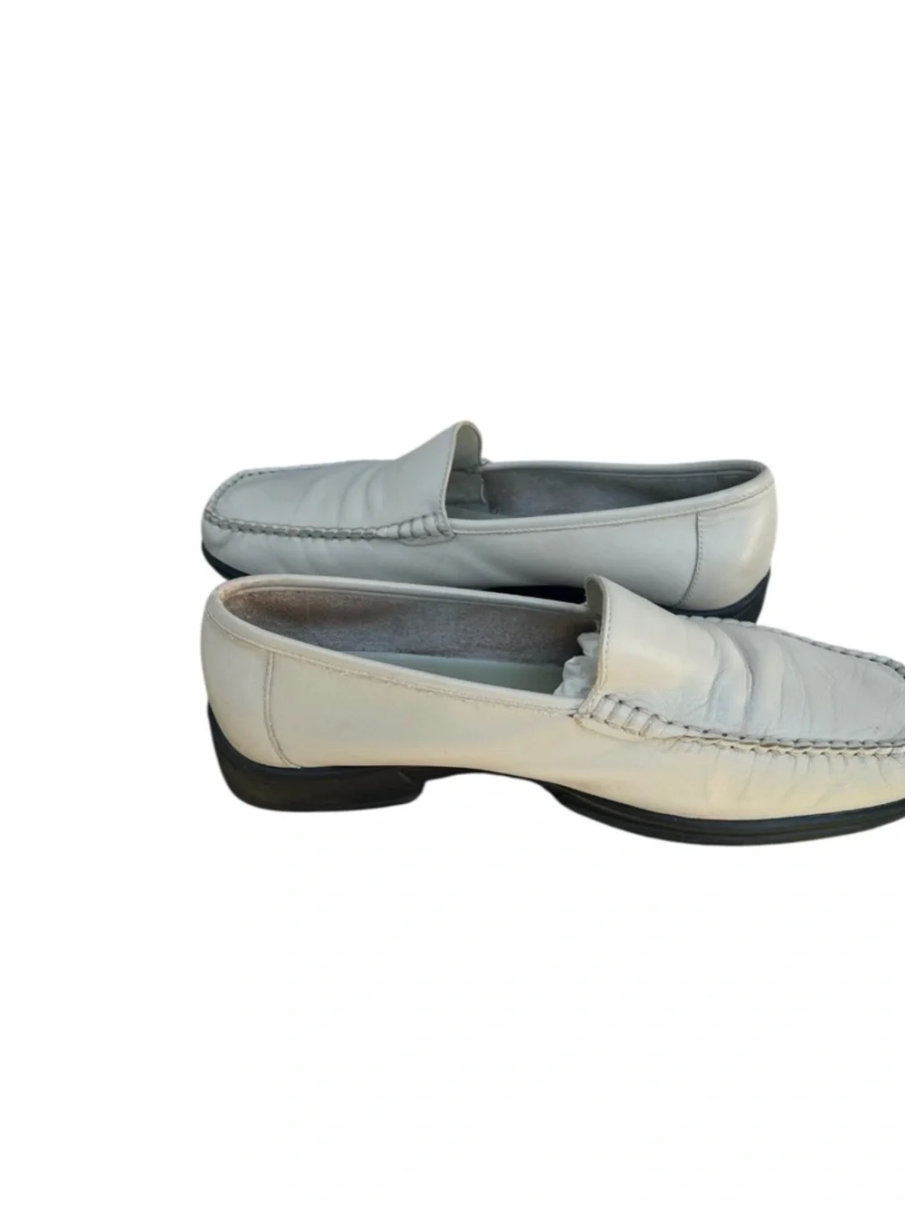 Mootsies Tootsies Leather driving - style loafer. SZ.9M